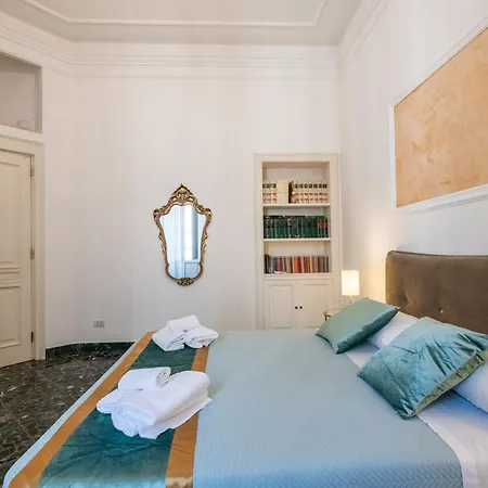 The One - Luxury Seaview With Piano Apartament *