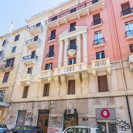 The One - Luxury Seaview With Piano *