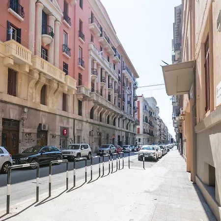 The One - Luxury Seaview With Piano Apartament *