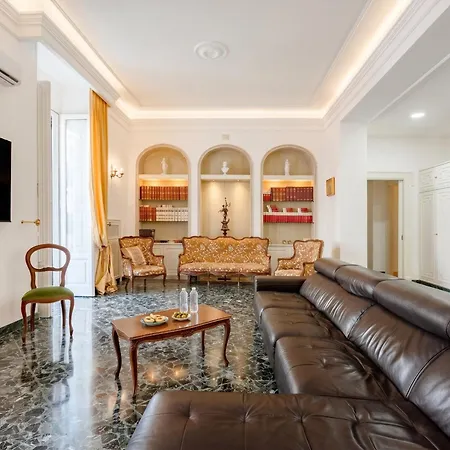 The One - Luxury Seaview With Piano Apartament
