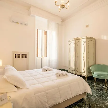 The One - Luxury Seaview With Piano Bari