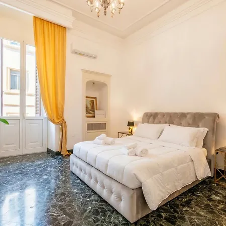 Apartament The One - Luxury Seaview With Piano