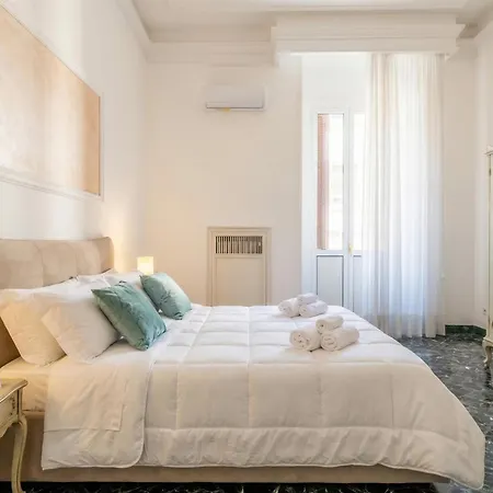 Apartament The One - Luxury Seaview With Piano