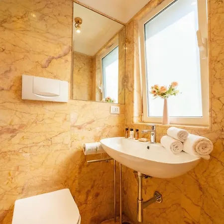 The One - Luxury Seaview With Piano Apartament Bari